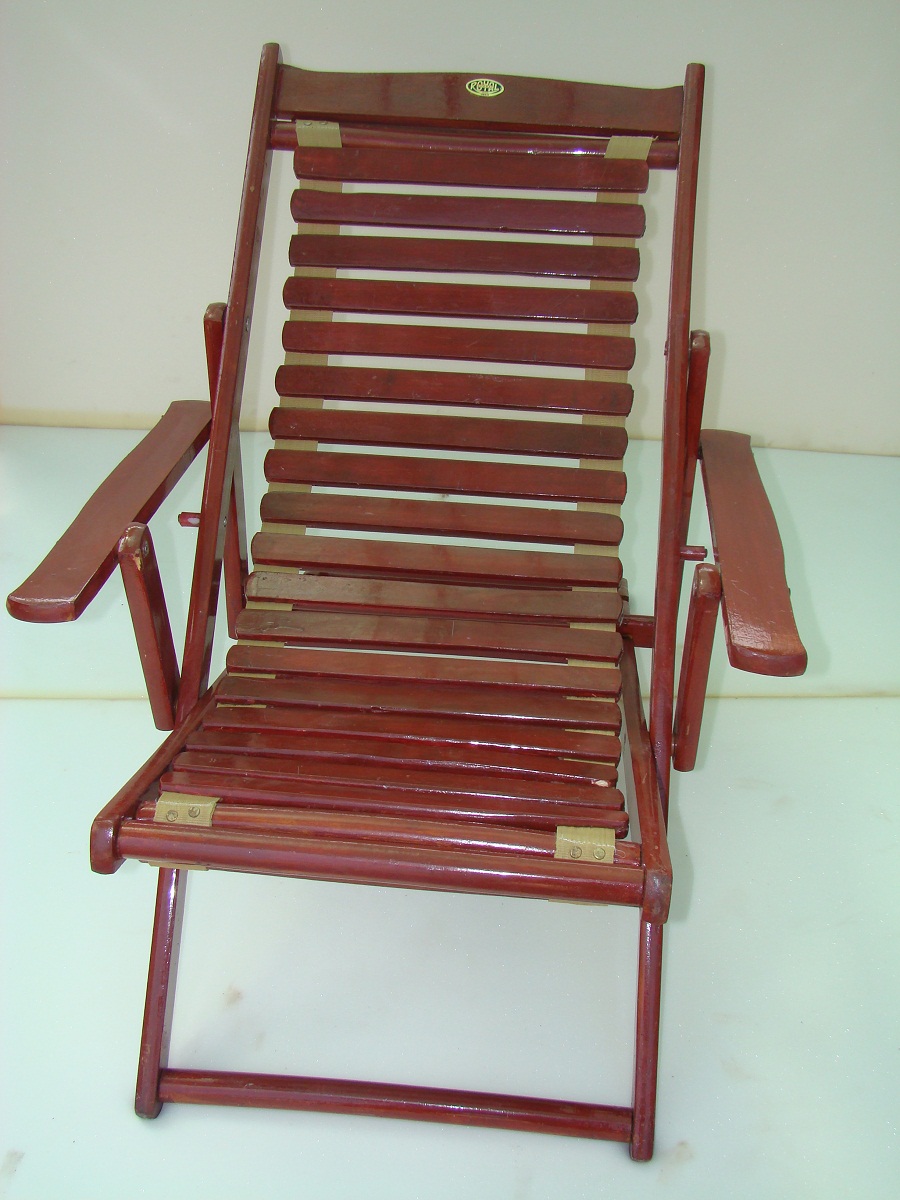 Sea wing teak wood chair Manufacturer Supplier Wholesale Exporter Importer Buyer Trader Retailer in Dholka Gujarat India